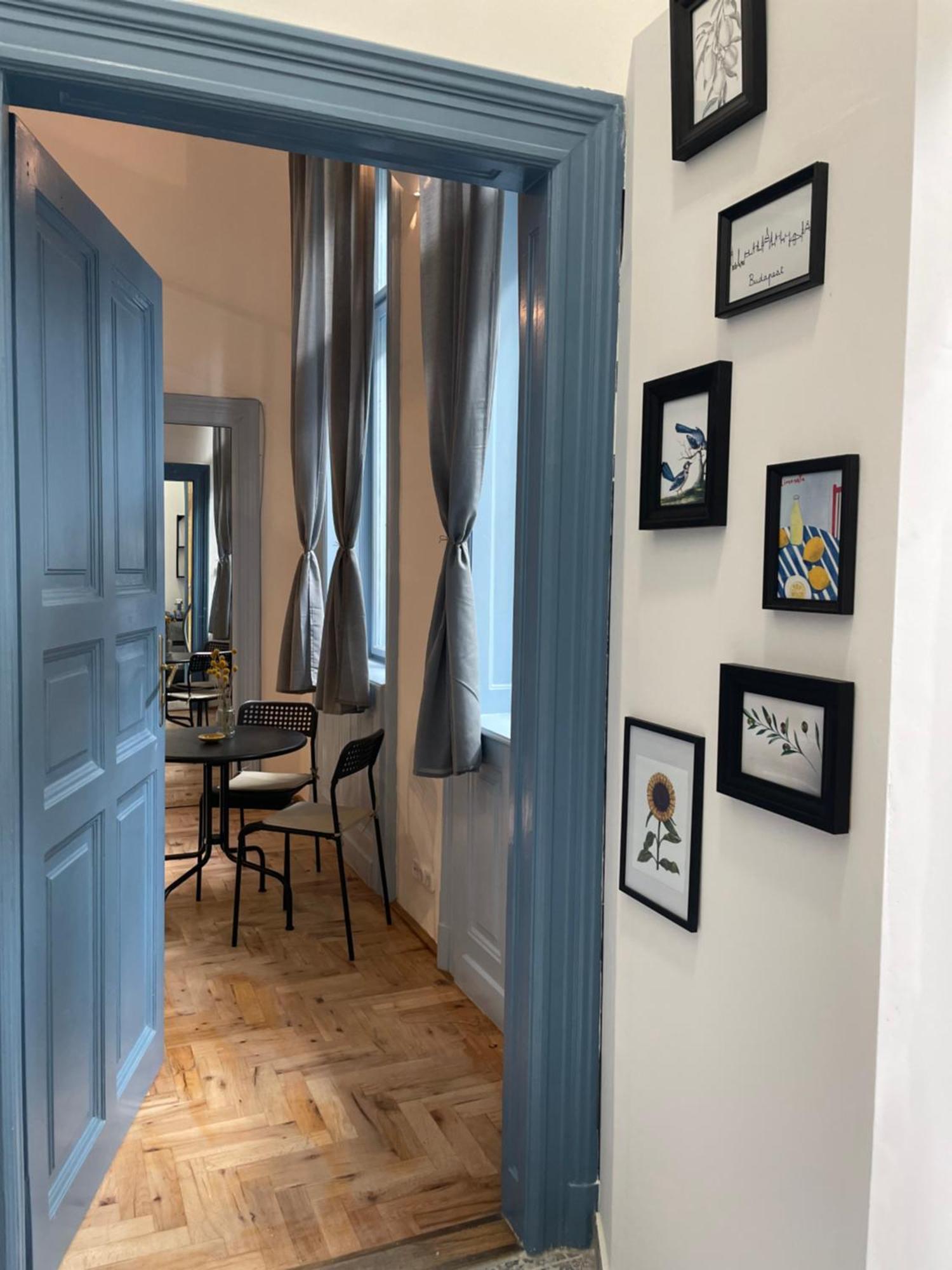 Blue Mirror Apartment Boedapest Buitenkant foto